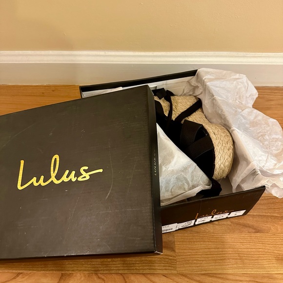 Black Lace-Up Espadrille Wedges Size 8 New - Picture 5 of 6